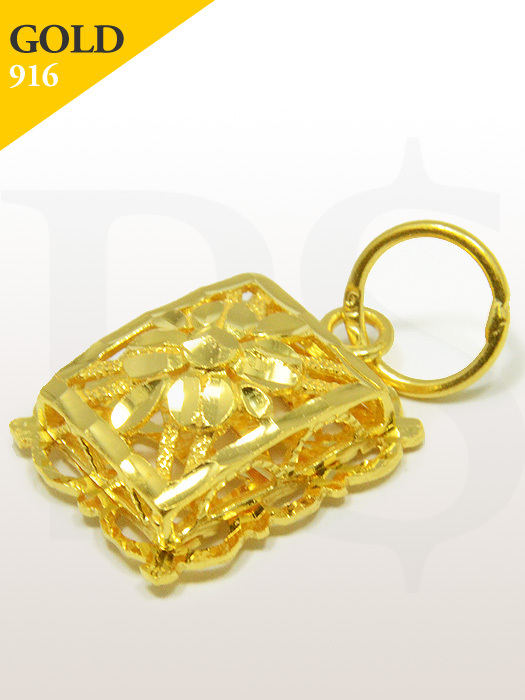 Pendant Square Flower Edge 916 Gold 2.3 gram