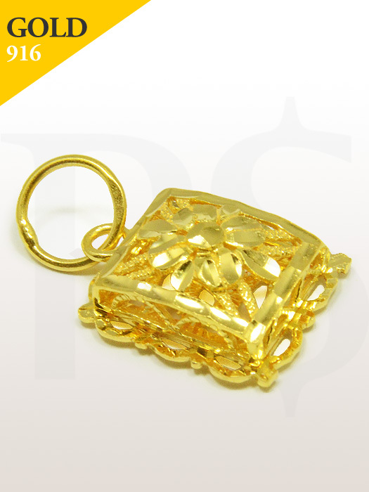 Pendant Square Flower Edge 916 Gold 2.3 gram