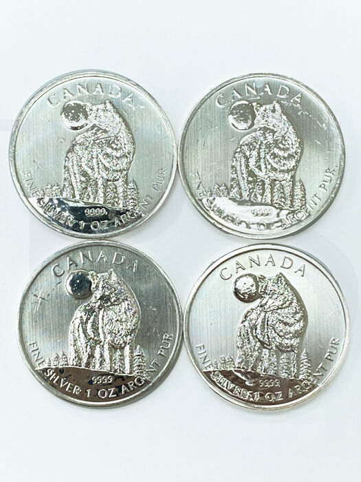 Canadian Wildlife Series: Timber Wolf 1oz Silver Coin (Capsule)