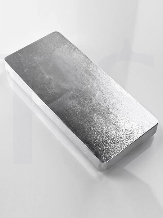 Wall Street 1 Kilo Silver Bar