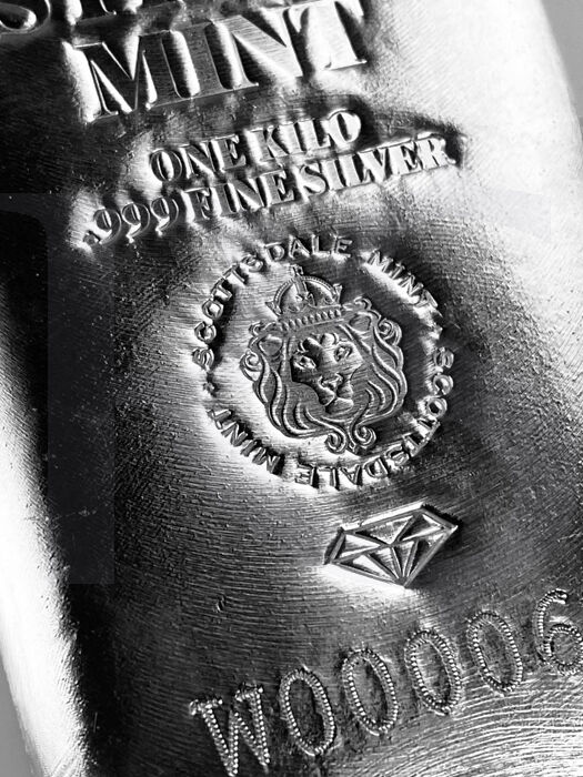 Wall Street 1 Kilo Silver Bar