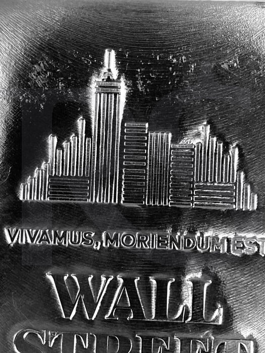 Wall Street 1 Kilo Silver Bar